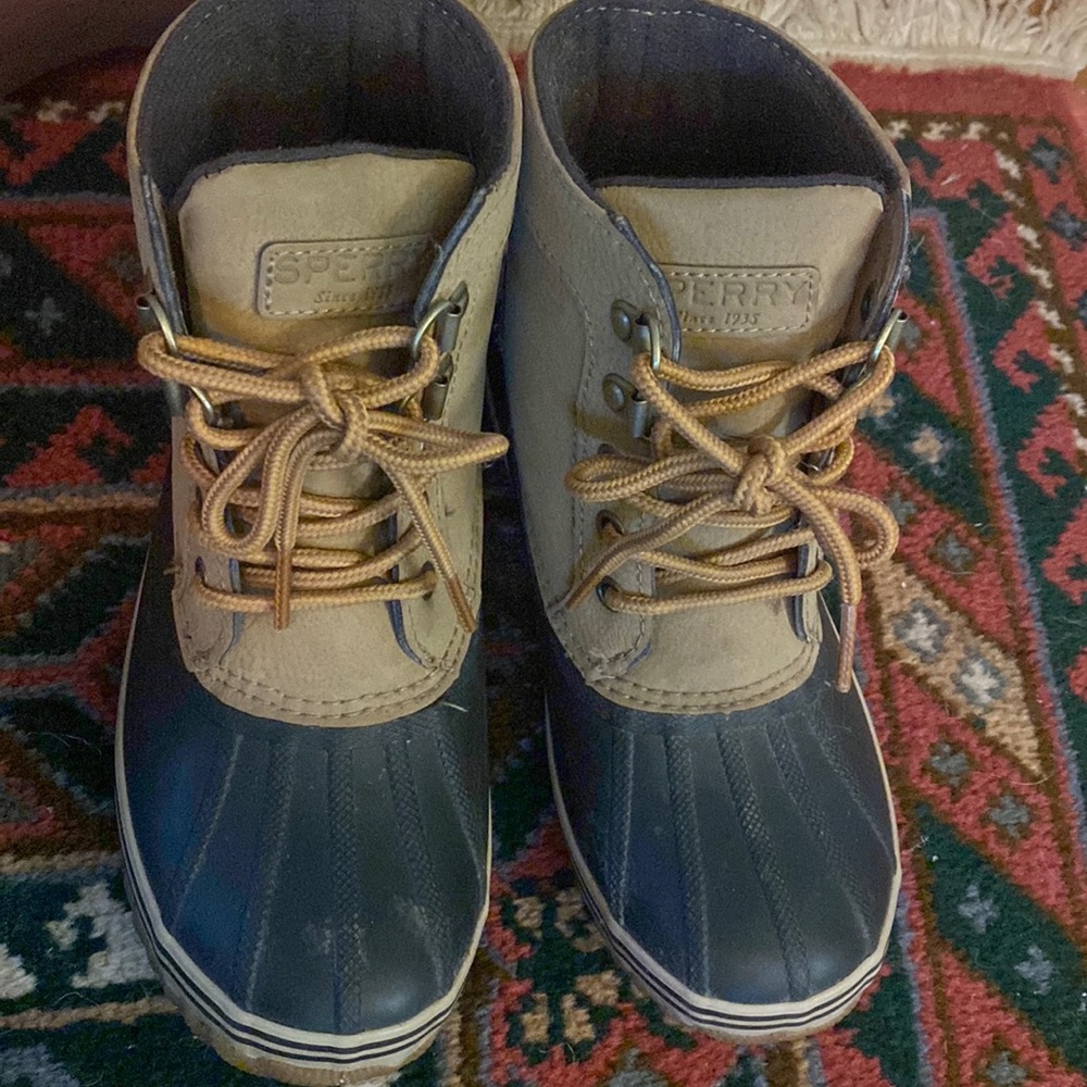 Kids Sperry boots